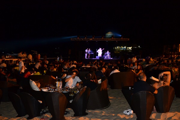 Soul Music with Gisele at Edde Sands